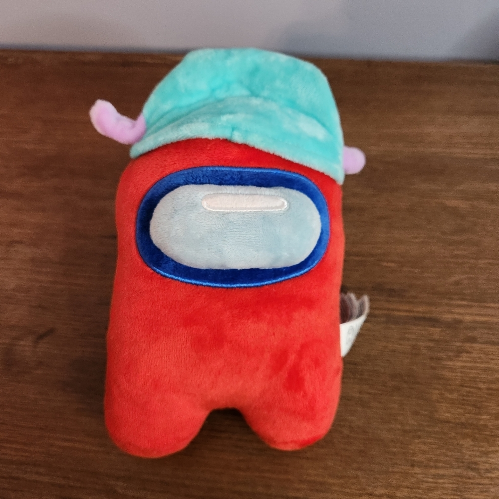 Among Us Plush Red Crewmate With Elf Hat 7in